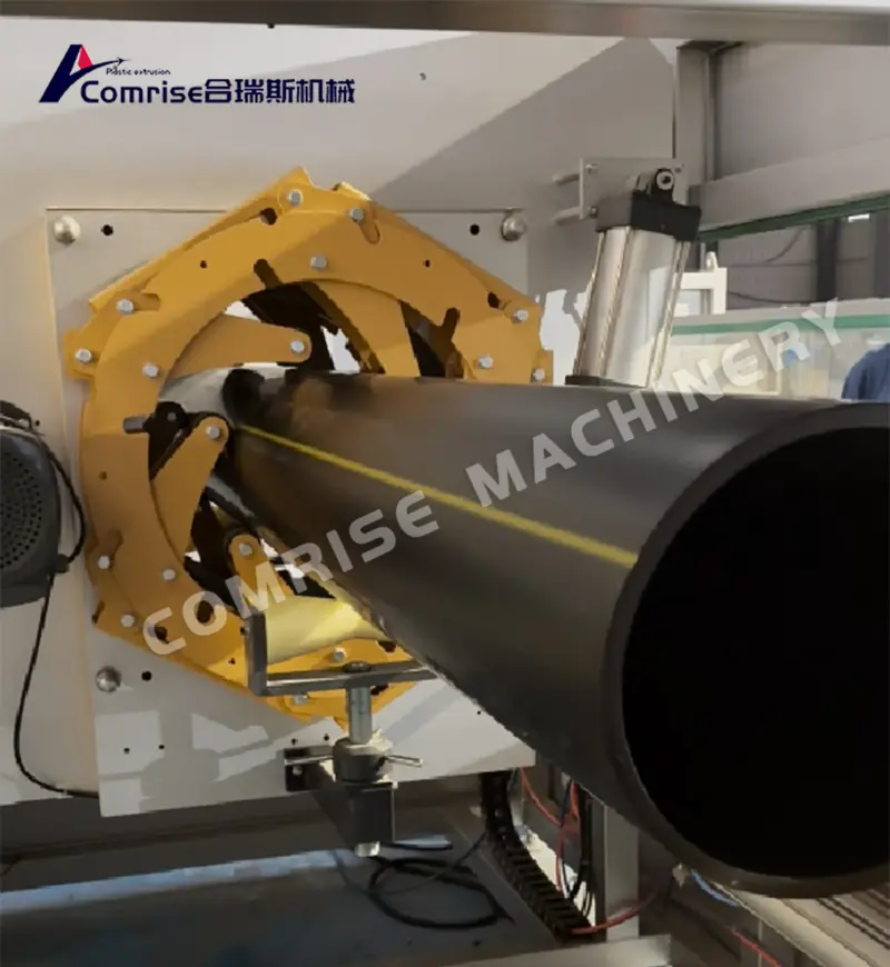 تم الانتهاء من تجربة آلة أنابيب HDPE مقاس 200-500 مم بما يرضي العملاء